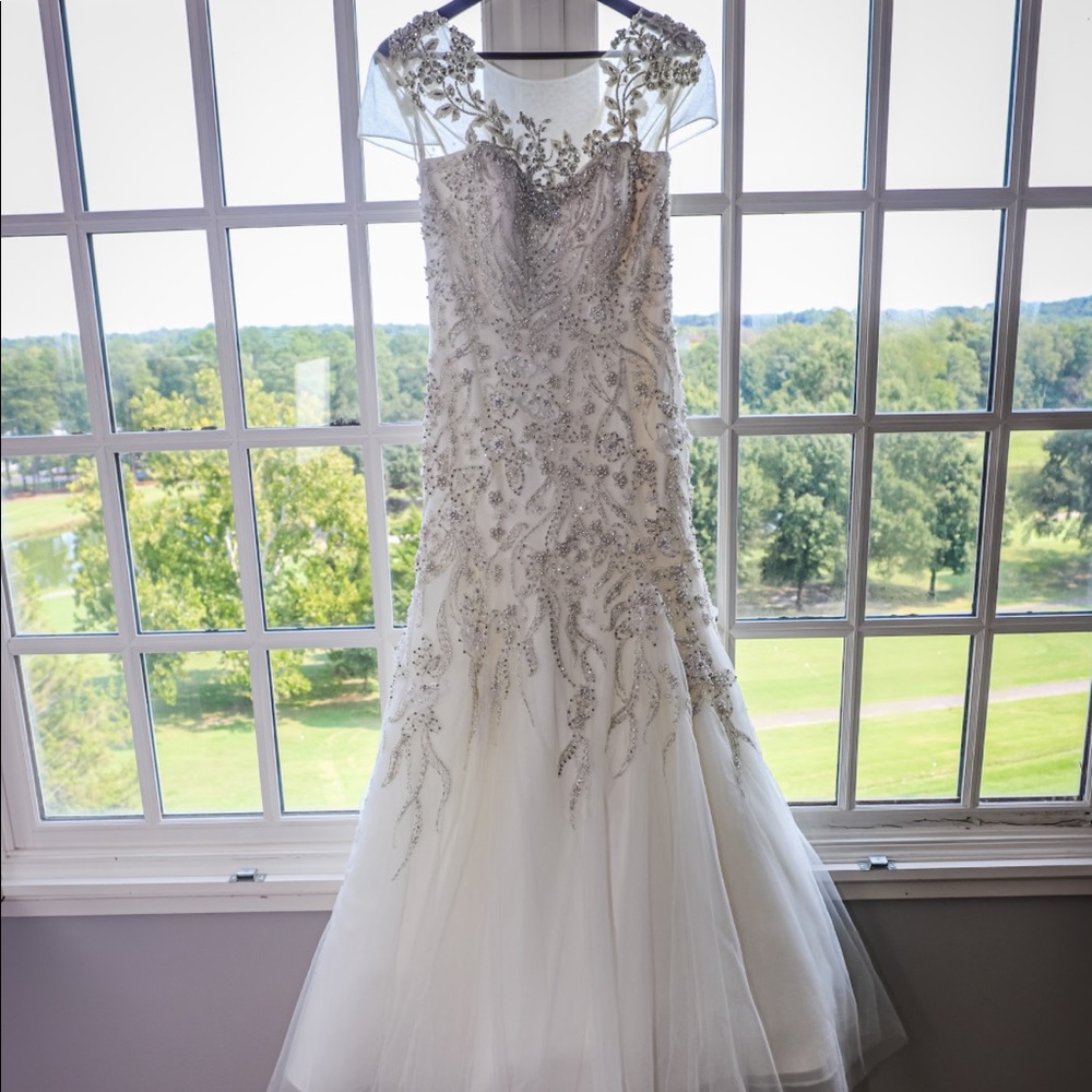 Kennith Winston wedding dress